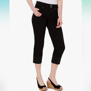 Style & Co. Cuffed Deep Black Capri Pants NWT